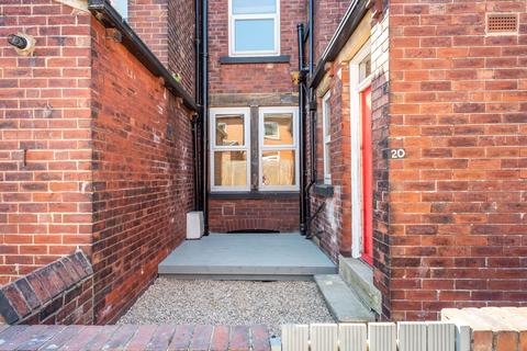 1 bedroom in a house share to rent - 20 Winston Gardens, Headingley, Headingley, Leeds, LS6 3LA