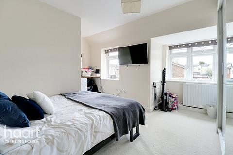2 bedroom maisonette for sale, Arnhem Road, Chelmsford