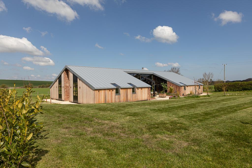 Brookside Barn, Broomley, Stocksfield, Northumberland NE43 4 bed