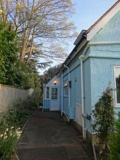 2 bedroom flat to rent, NEWTON LODGE, 2 NEWTON ROAD, POOLE BH13