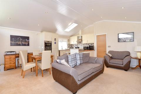 2 bedroom park home for sale, The Heath, East Malling, West Malling, Kent