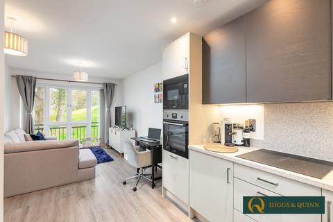 Flat 1, 36 Consort Drive, Leatherhead, KT22 0AS