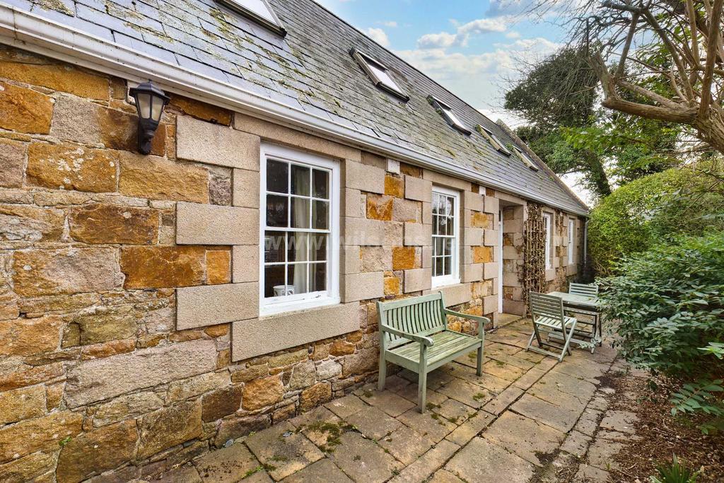 St Martin 4 bed cottage for sale £1,095,000