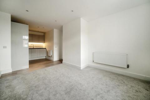 1 bedroom apartment to rent, New Street,  Aylesbury,  HP20