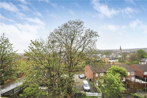 2 bedroom apartment to rent, Mount Villas, London, SE27