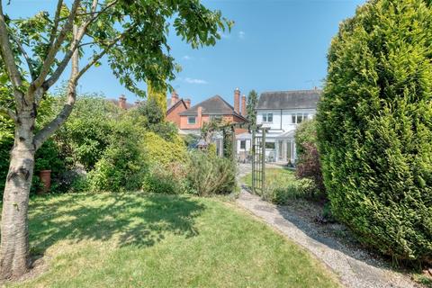 257 Birmingham Road, Redditch, B97 6EH