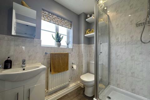 33 Bowmont Water, Didcot, OX11 7GE