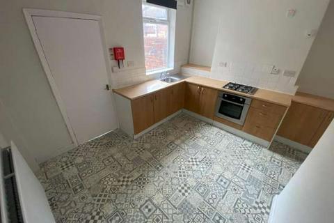 2 bedroom terraced house to rent, Upton Street, Middlesbrough