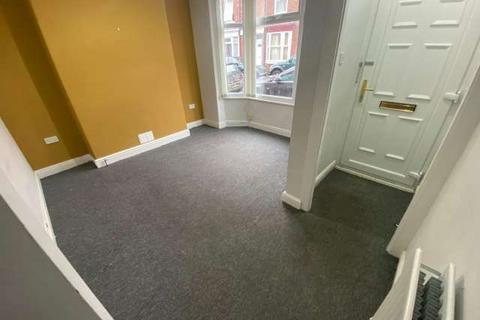 2 bedroom terraced house to rent, Upton Street, Middlesbrough