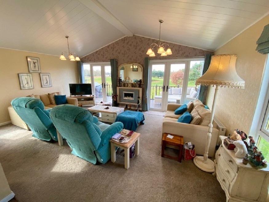 Tydd st giles golf and country club 2 bed lodge 150 000