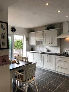 4 bedroom detached house to rent, Fully furnished four bedroom house in Topsham