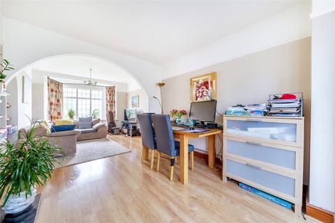 3 bedroom terraced house to rent, Aragon Road, Kingston Upon Thames, KT2