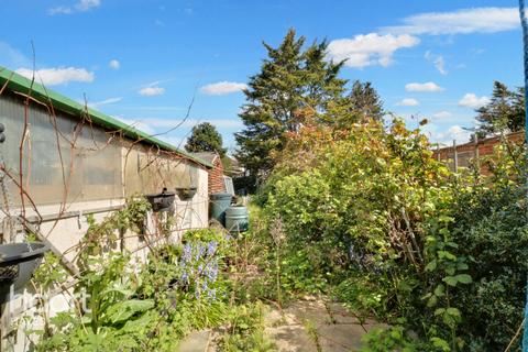 12 Chaucer Avenue, Hayes, UB4 0AP
