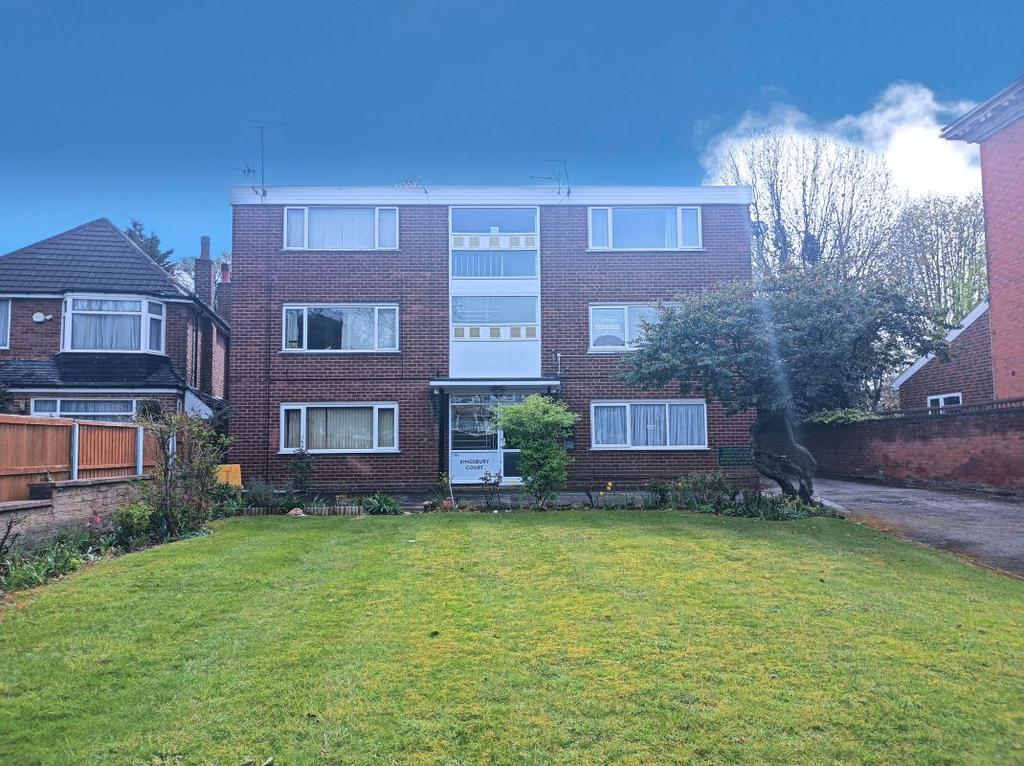 Flat 5 Kingsbury Court, 194 Gravelly... 1 bed flat £5,000