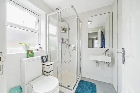 Flat C, 43 Hopton Road, London, SW16 2EL