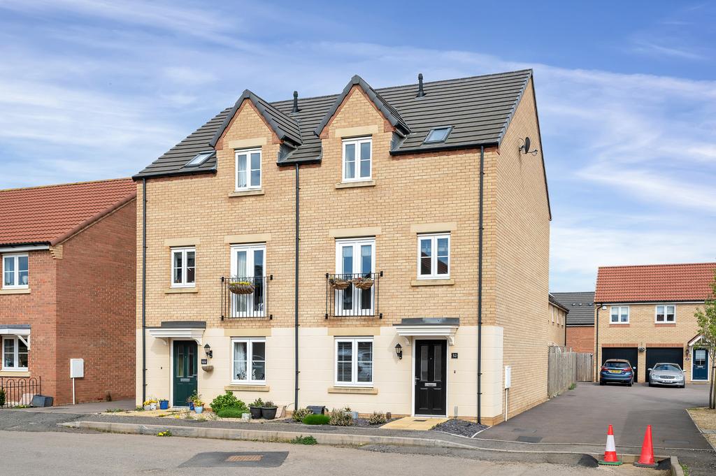 Blackwater Road, Barleythorpe 4 bed townhouse for sale £315,000