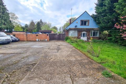 136 Coppermill Road, Wraysbury, Staines-upon-thames, TW19 5NR