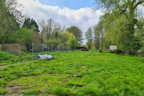 136 Coppermill Road, Wraysbury, Staines-upon-thames, TW19 5NR