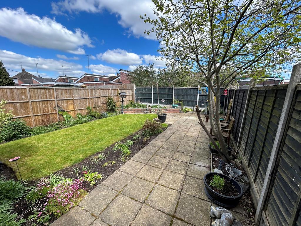 Ulverscroft Road, Coventry, CV3 3 bed semidetached house for sale £