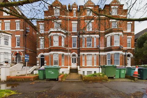 1 bedroom apartment for sale, Shorncliffe Road, Folkestone