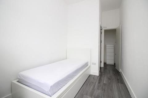 1 bedroom in a house share to rent, North Road, Darlington, County Durham