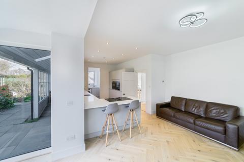 4 bedroom detached house to rent, Woodstock Road, Aberdeen