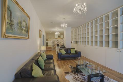 undefined, Market Street Flat 1, Aberdeen, Aberdeen