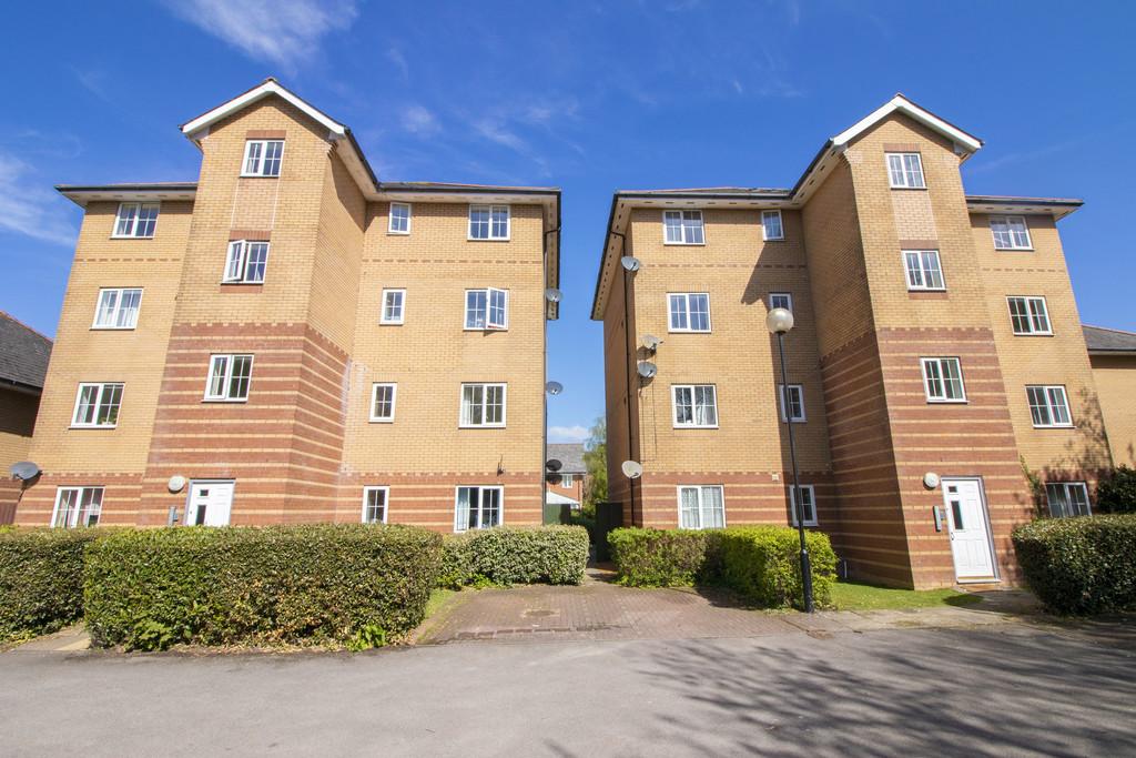 Cory Place, Windsor Quay, Cardiff 2 bed apartment £139,500