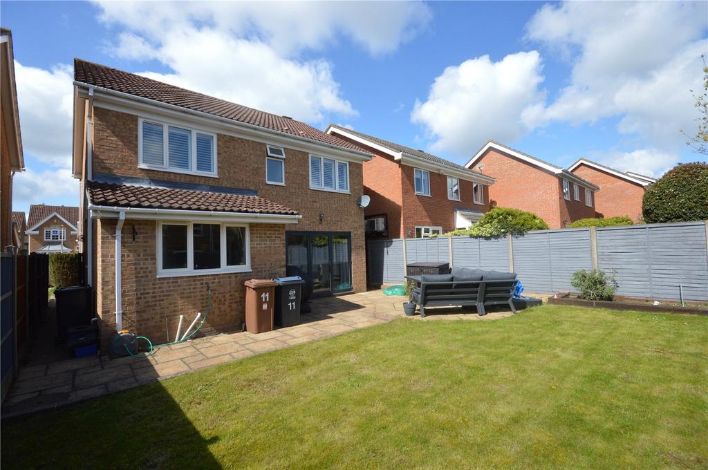 Kestrel Gardens, Stortford... 4 bed detached house £675,000
