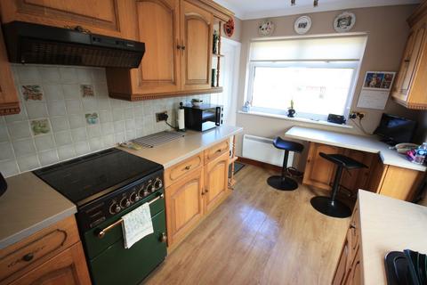 3 bedroom bungalow for sale - Newchapel Road, Kidsgrove, Stoke-on-Trent