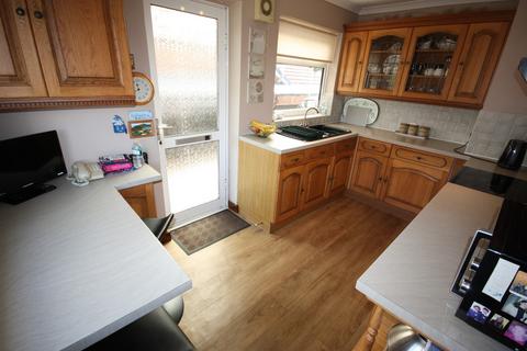 3 bedroom bungalow for sale - Newchapel Road, Kidsgrove, Stoke-on-Trent