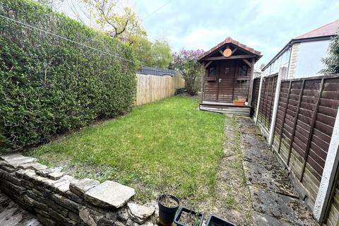 7 Bradley Lane, Pudsey, LS28 8LH