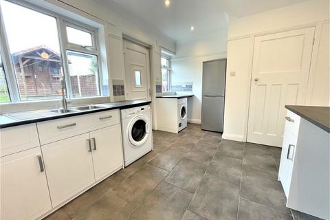 7 Bradley Lane, Pudsey, LS28 8LH
