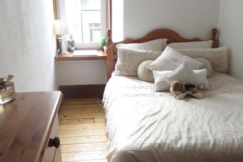 2 bedroom flat to rent, Erskine Street, Kittybrewster, Aberdeen, AB24