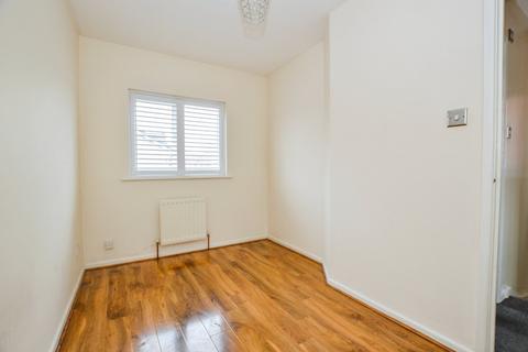 7 Bramble Avenue, Salford, M5 3WR