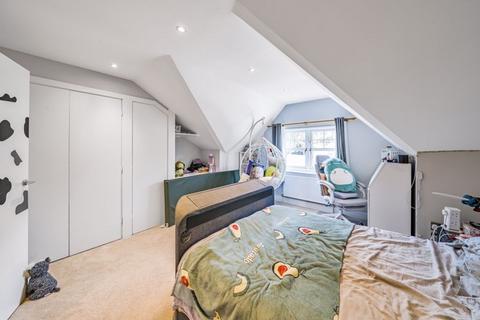 2b Avondale Road, South Croydon, CR2 6JA
