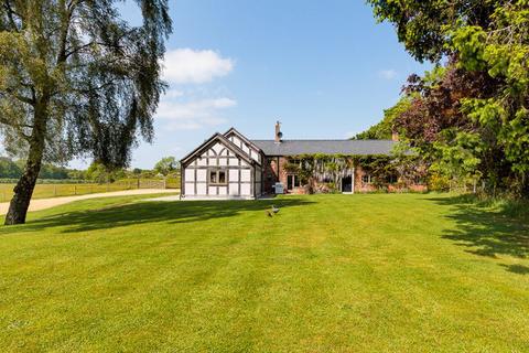 5 bedroom character property for sale - Stunning country house with land