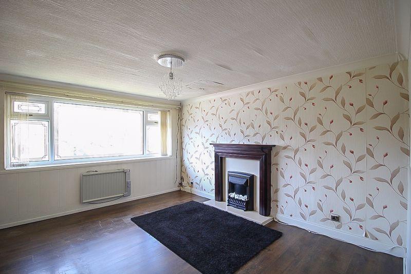 Lennox Gardens, Wolverhampton, WV3 0RR 1 bed flat for sale £52,500