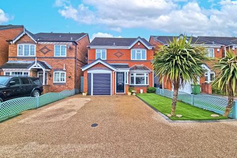 3 bedroom detached house for sale - Thistle Croft, Wolverhampton
