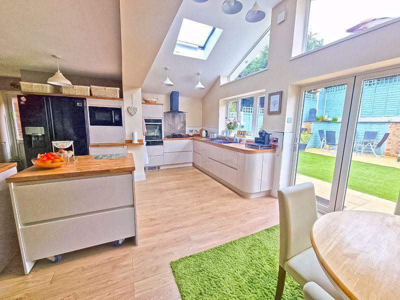 Kitchen 3