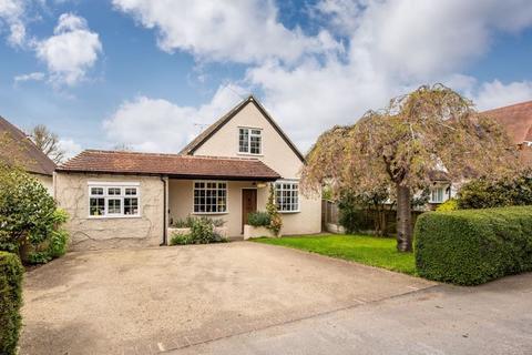Lark Rise Forest Road, Effingham Junction, Leatherhead, KT24 5HL