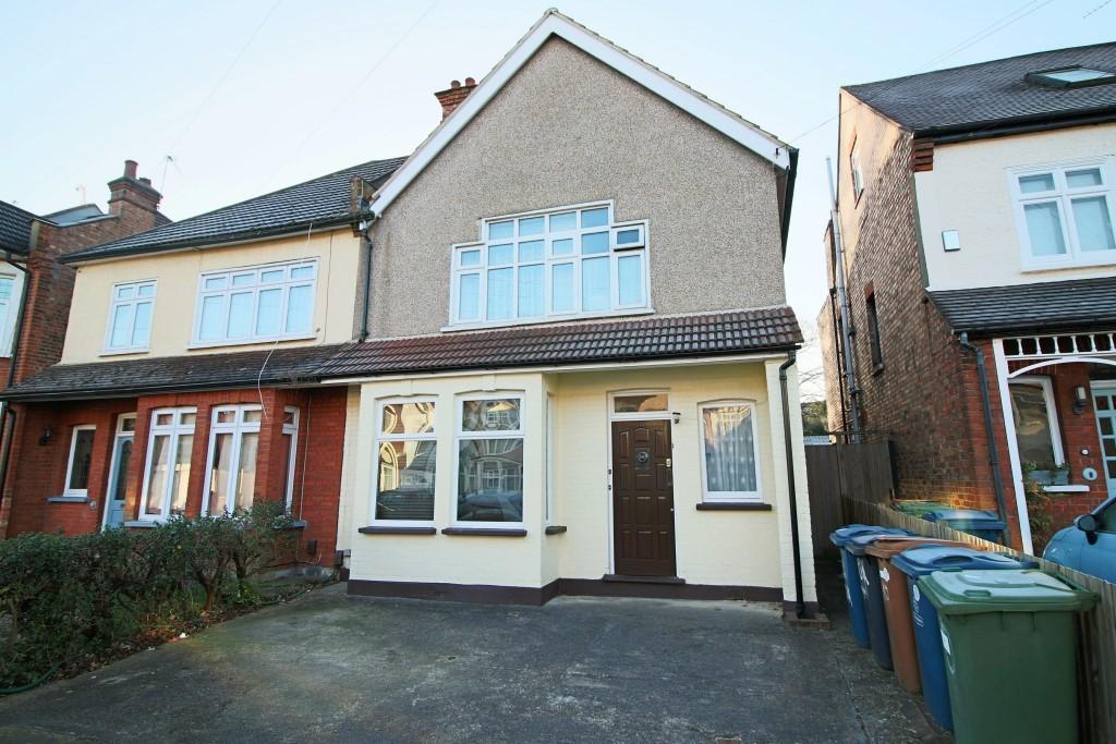 Warrington Road, Harrow 1 bed £1,400 pcm (£323 pw)