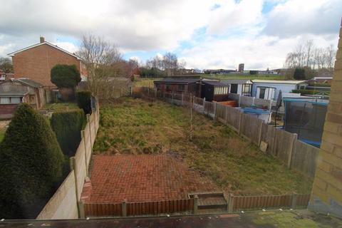 109 Commonside, Brownhills, Walsall, WS8 7AT