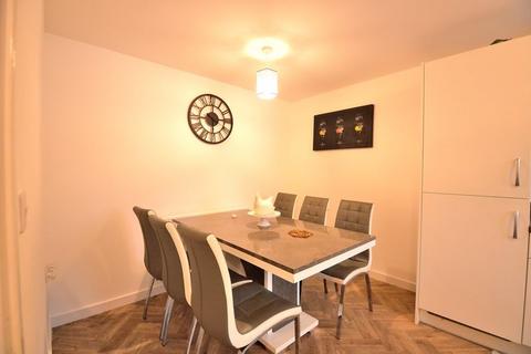 4 Cottrell Way, Birmingham, B29 6UY