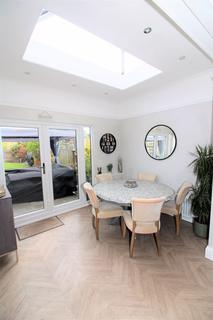 69 Carshalton Park Road, Carshalton, SM5 3SJ