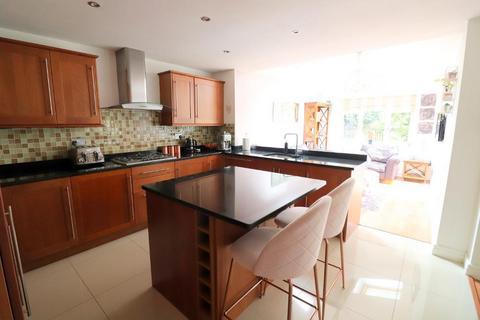 4 bedroom detached house for sale, Barton Le Clay MK45