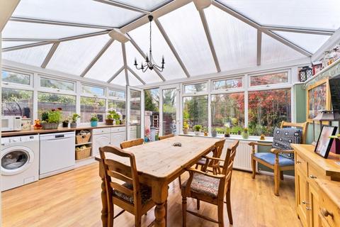 16 Highfield Road, Sutton, SM1 4JX