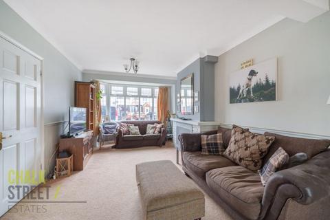 6 Pentire Close, Upminster, RM14 1QJ