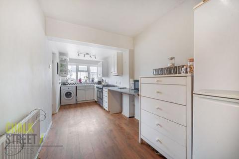 6 Pentire Close, Upminster, RM14 1QJ