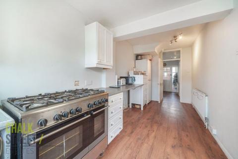 6 Pentire Close, Upminster, RM14 1QJ